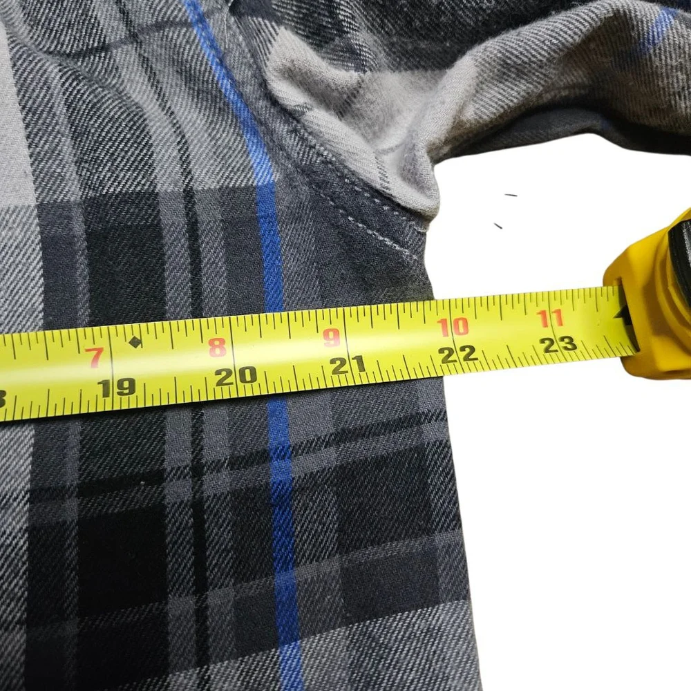 Men's Faded Glory Medium Blue Grey White Long Sleeve Flannel Shirt